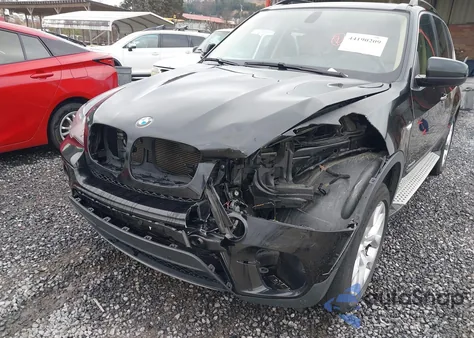 2013 BMW X5 xDrive35I/xDrive35I Premium/xDrive35I Sport Activity from USA, damaged, VIN 5UXZV4C5XD0E13722